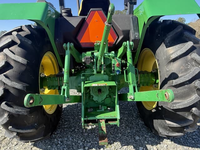 Image of John Deere 5103 equipment image 4
