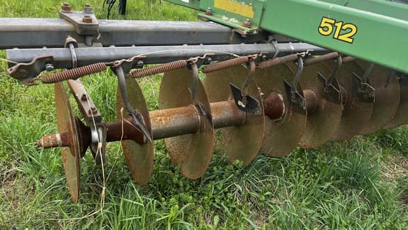 Image of John Deere 512 equipment image 2
