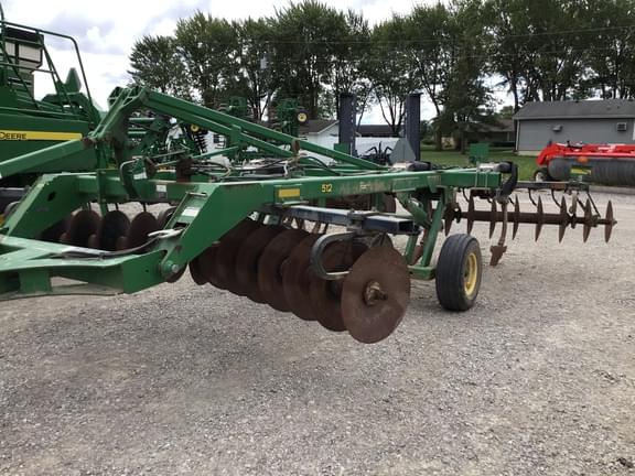 Image of John Deere 512 equipment image 2