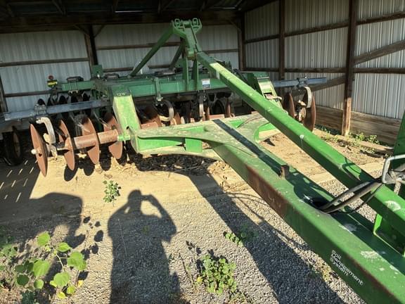 Image of John Deere 512 equipment image 1