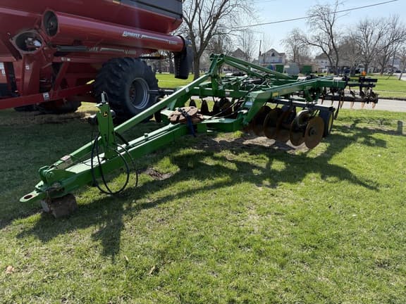 Image of John Deere 512 equipment image 1