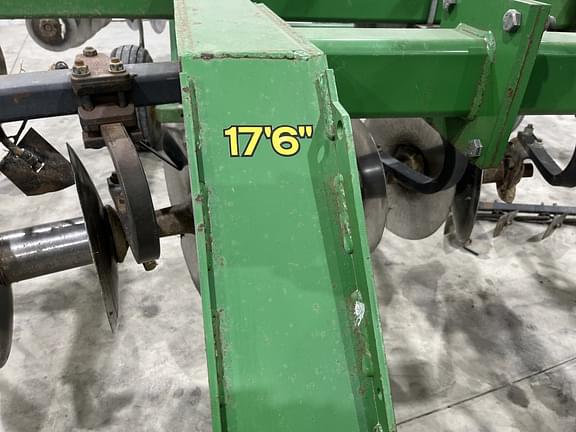 Image of John Deere 512 equipment image 2