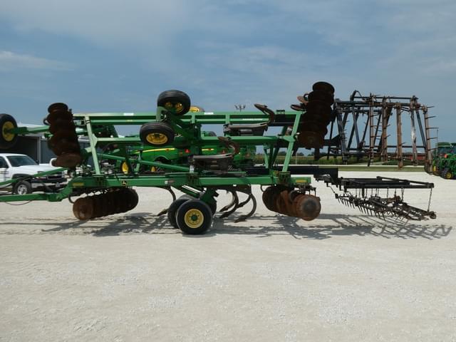 Image of John Deere 512 equipment image 1