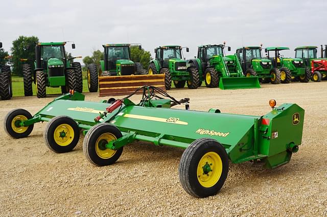Image of John Deere 520 equipment image 2