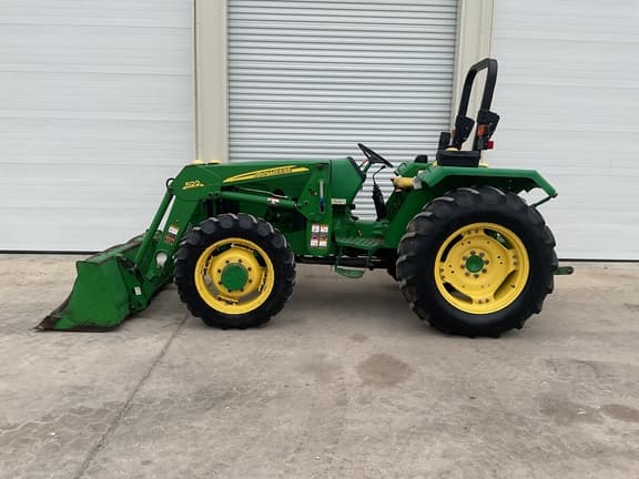 Image of John Deere 5203 Primary image