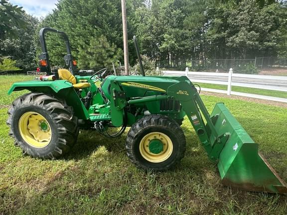 Image of John Deere 5203 Image 0