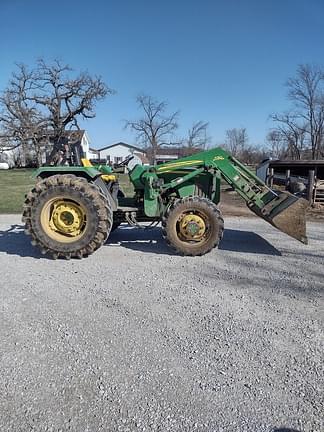 Image of John Deere 5203 equipment image 2