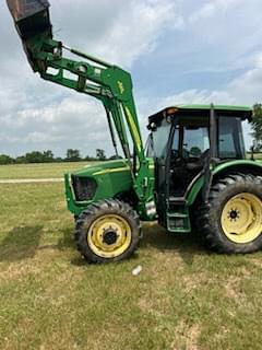Image of John Deere 5225 Primary image