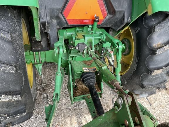 Image of John Deere 5303 equipment image 2