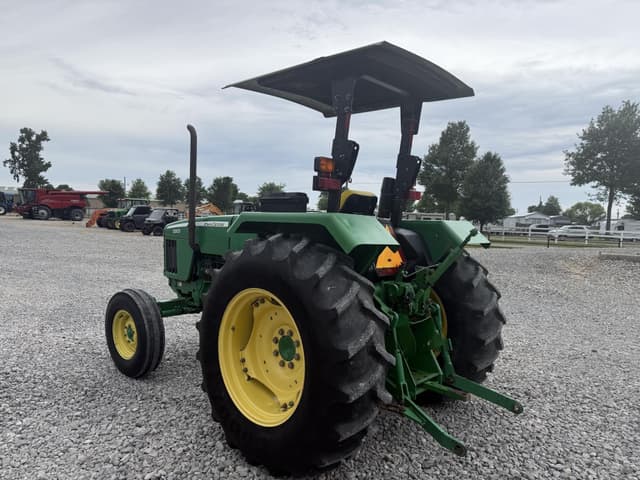 Image of John Deere 5303 equipment image 4