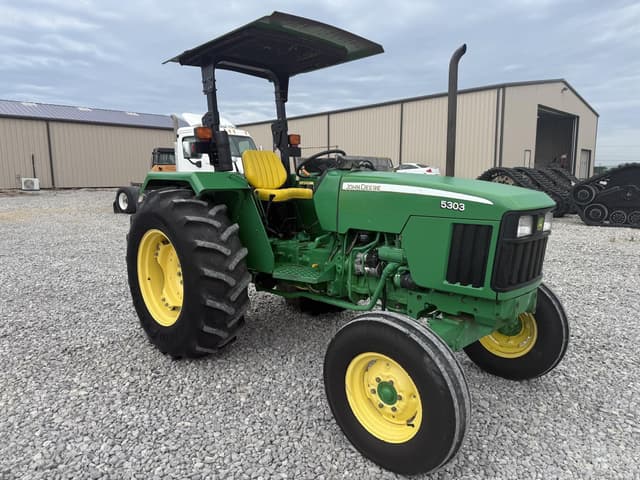 Image of John Deere 5303 equipment image 1