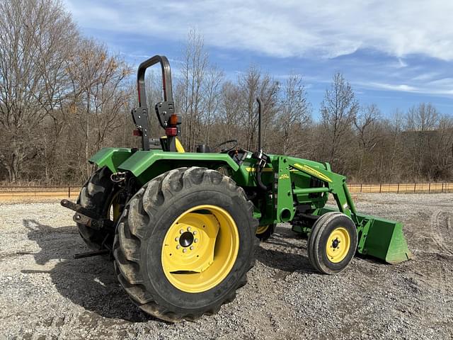 Image of John Deere 5303 equipment image 3