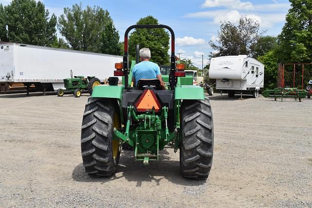 Image of John Deere 5303 equipment image 4