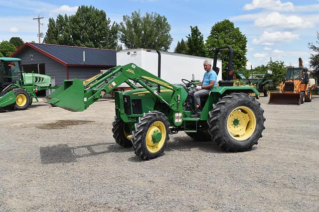 Image of John Deere 5303 equipment image 1