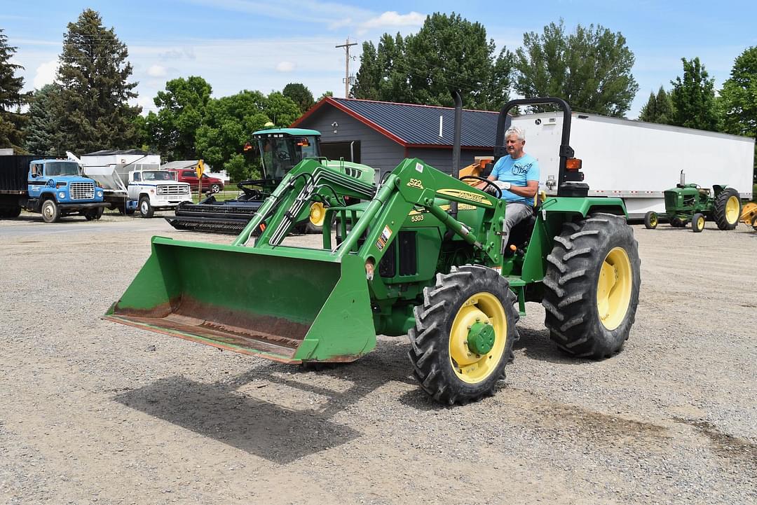 Image of John Deere 5303 Primary image