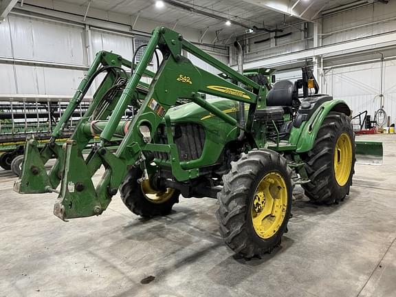 Image of John Deere 5325 equipment image 1