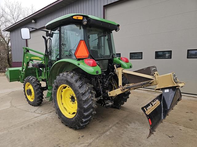 Image of John Deere 5325 equipment image 2