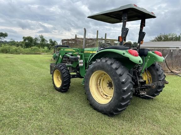 Image of John Deere 5425 equipment image 3