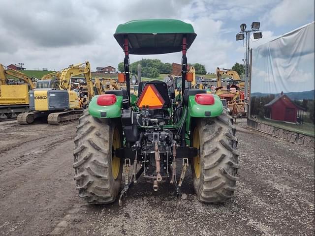 Image of John Deere 5525 equipment image 3