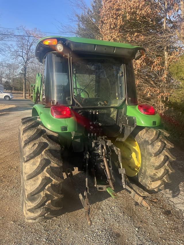 Image of John Deere 5525 equipment image 2