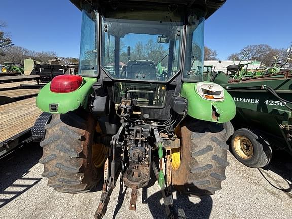 Image of John Deere 5525 equipment image 1