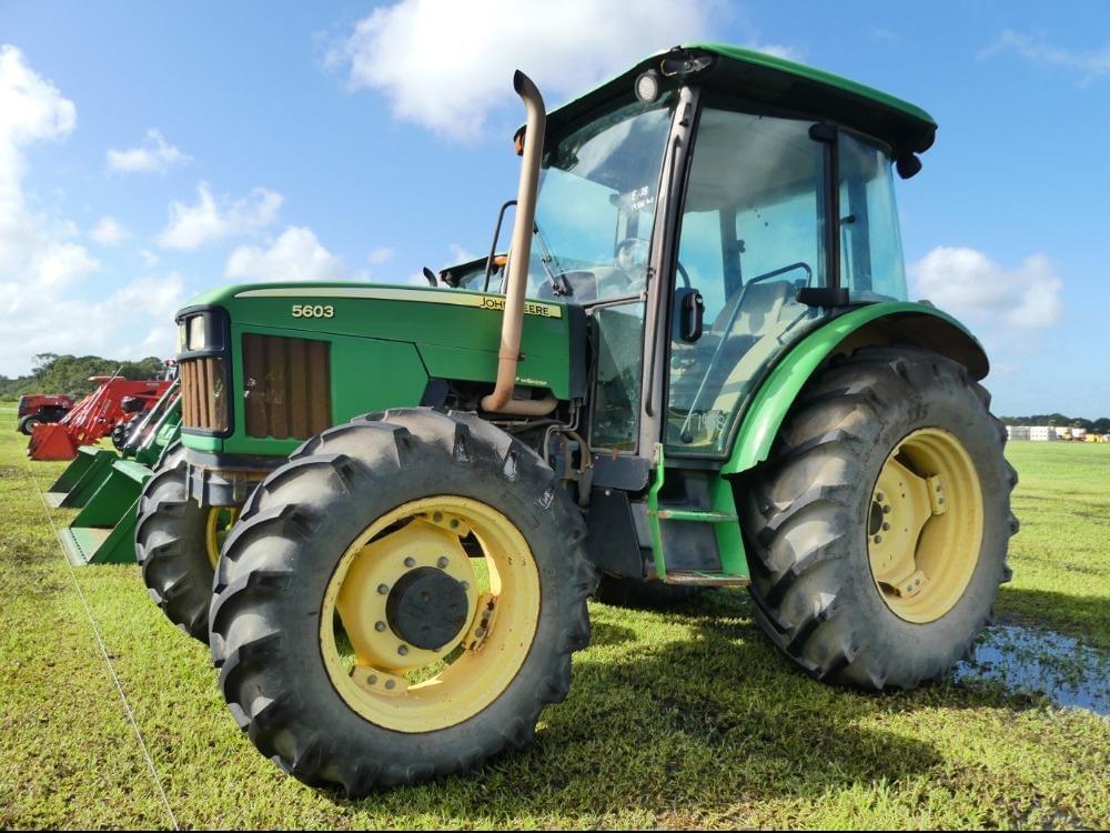 Image of John Deere 5603 Primary image