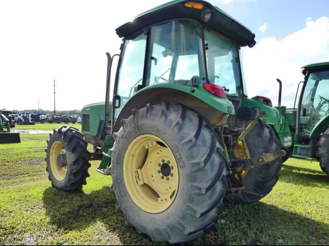 Image of John Deere 5603 equipment image 3
