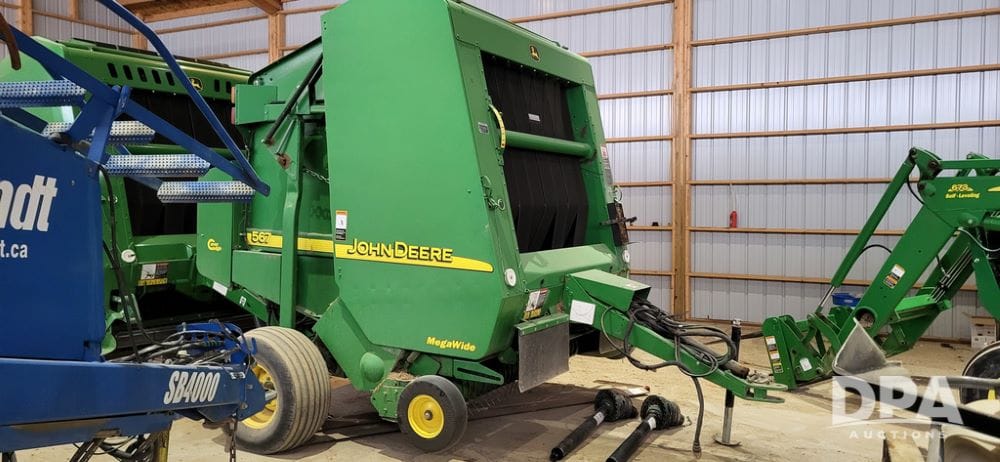 2008 John Deere 567 MegaWide Equipment Image0