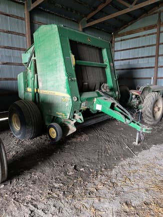 Image of John Deere 568 equipment image 1