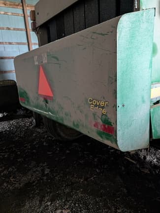 Image of John Deere 568 equipment image 2
