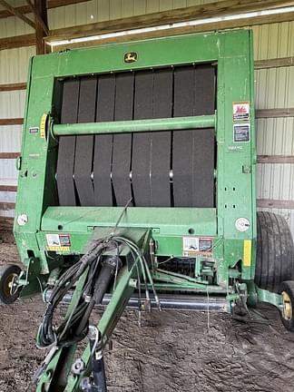 Image of John Deere 568 equipment image 2