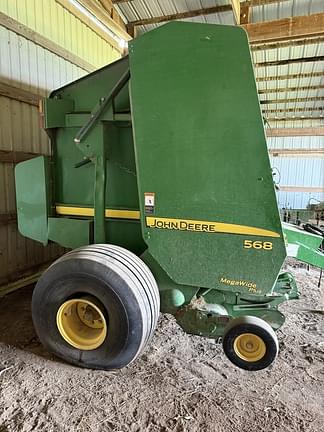 Image of John Deere 568 equipment image 1