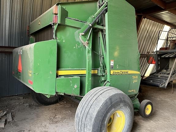 Image of John Deere 568 equipment image 1