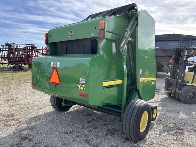 Image of John Deere 568 equipment image 2