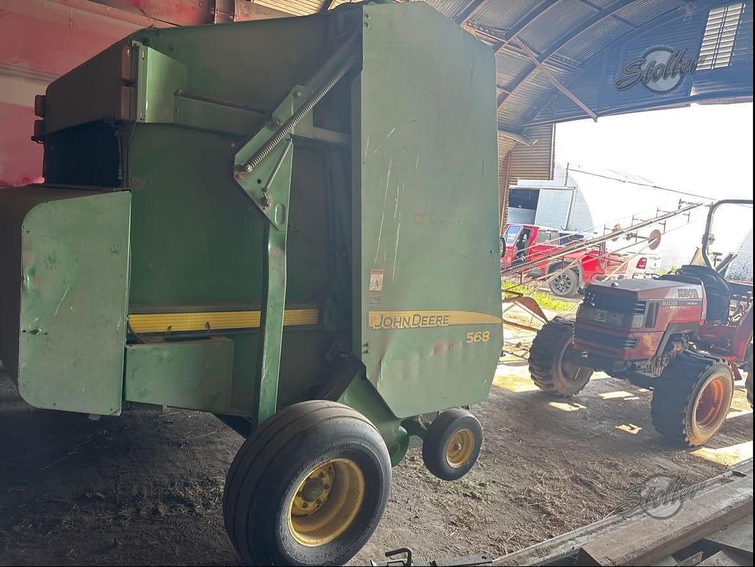 Image of John Deere 568 Image 0