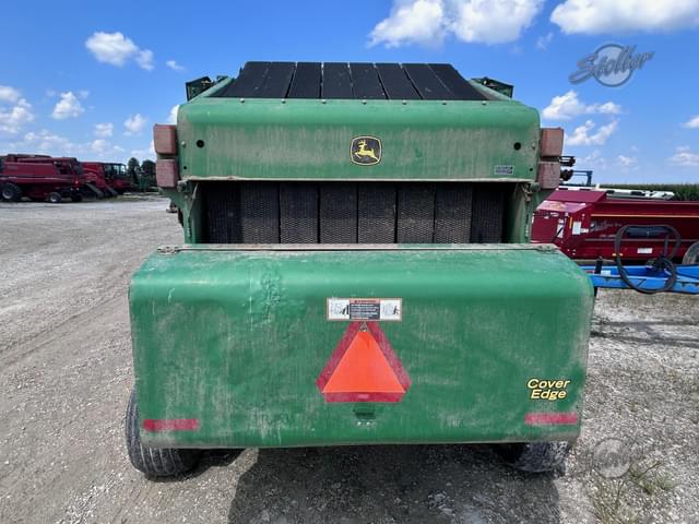 Image of John Deere 568 equipment image 3