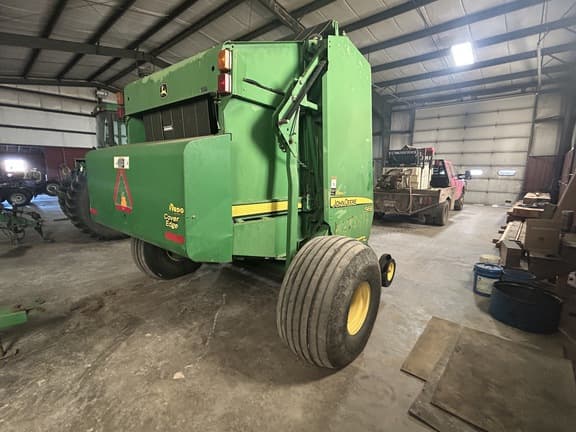 Image of John Deere 568 equipment image 4