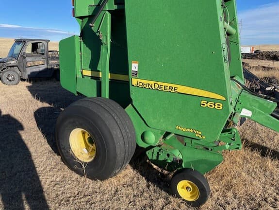Image of John Deere 568 Mega Wide Plus Primary image