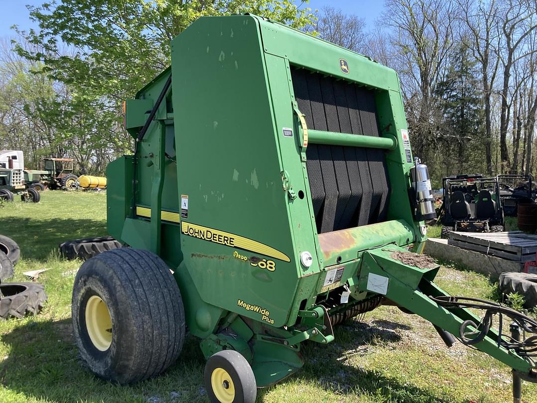 Image of John Deere 568 Mega Wide Plus Primary image