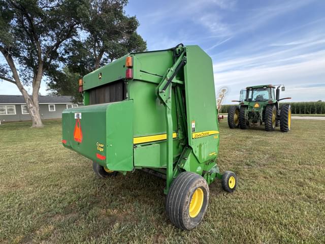 Image of John Deere 568 equipment image 4