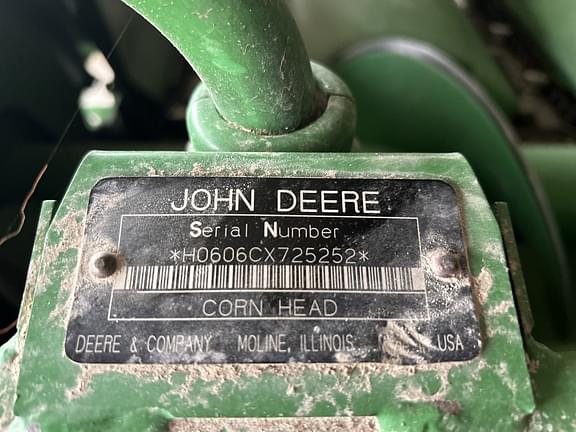 Image of John Deere 606C equipment image 1