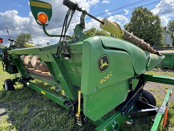 Image of John Deere 606C equipment image 2