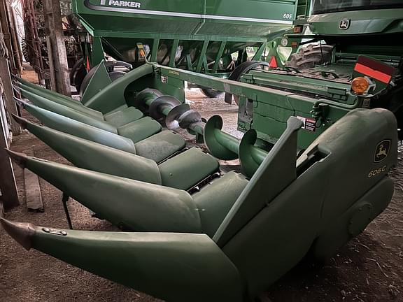 Image of John Deere 606C Primary image