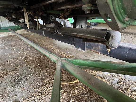 Image of John Deere 606C equipment image 1