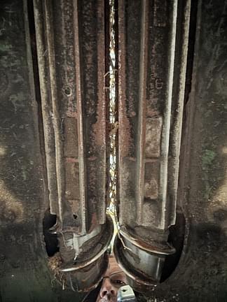 Image of John Deere 606C equipment image 3