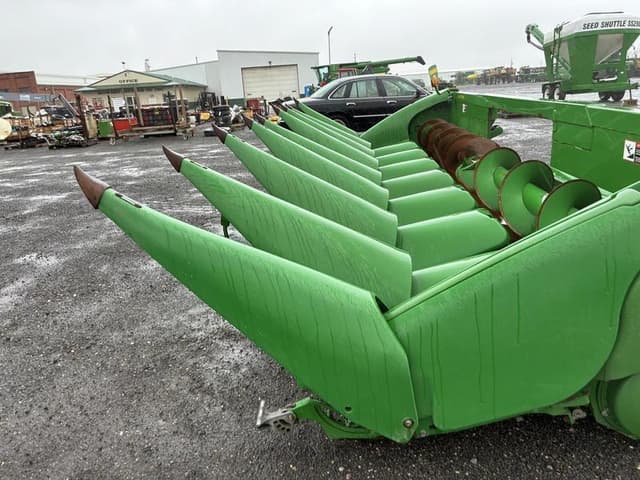 Image of John Deere 608C equipment image 4