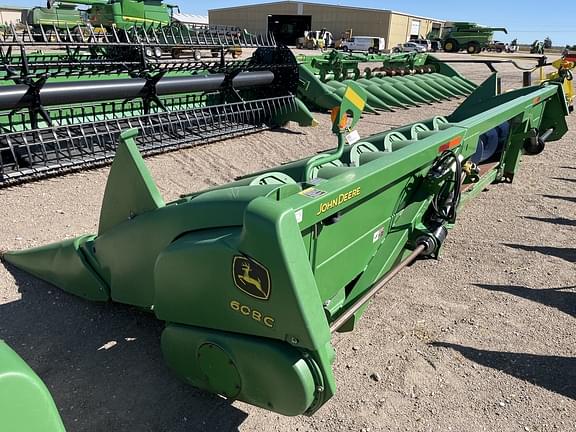 Image of John Deere 608C equipment image 3