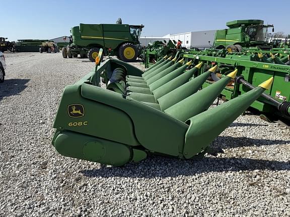 Image of John Deere 608C equipment image 1