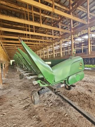 Main image John Deere 608C