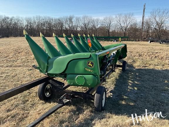 Image of John Deere 608C equipment image 2